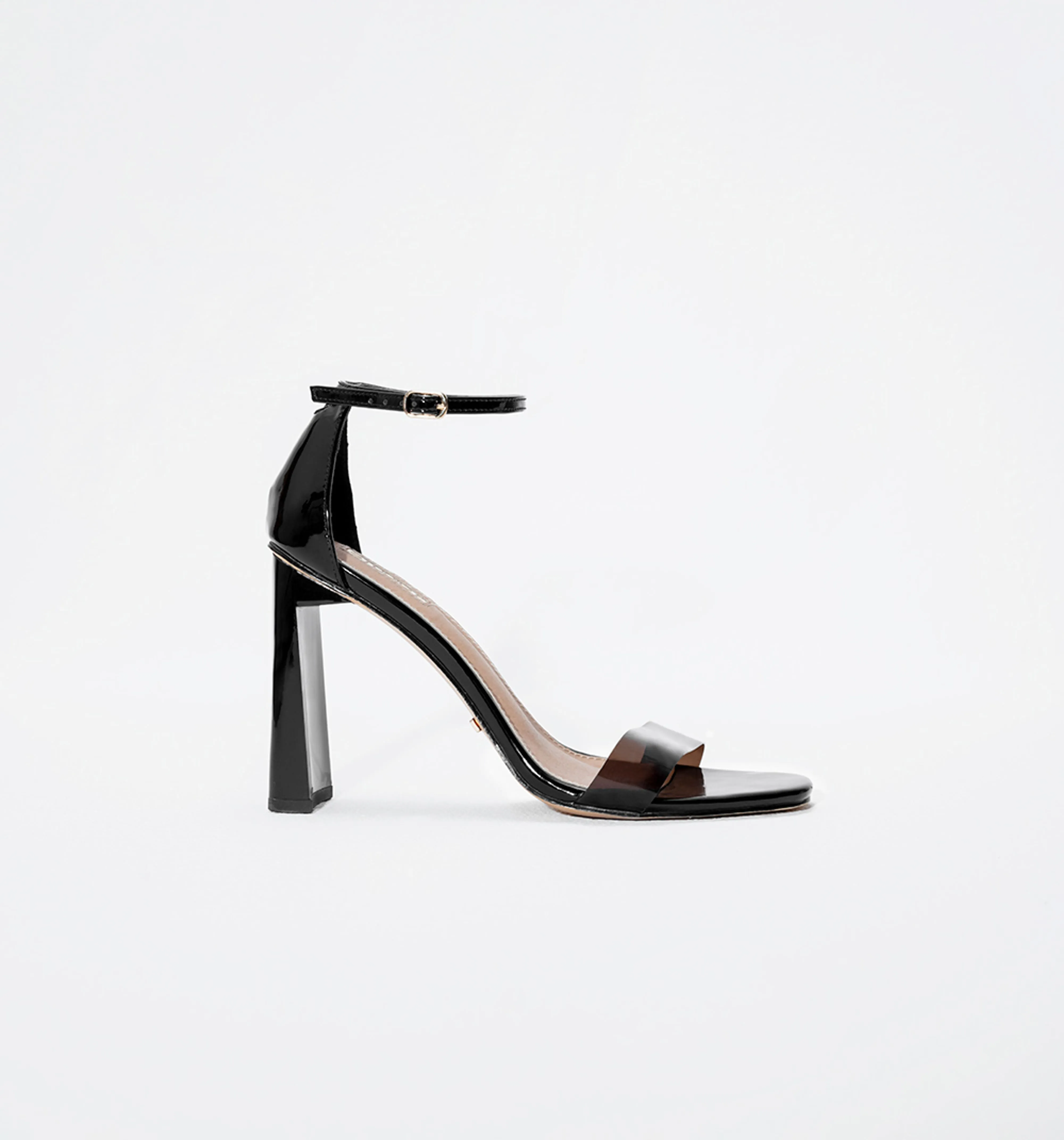 Sandalia tacón  combinación de materiale
