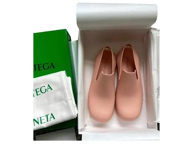 Sandalias de Goma BOTTEGA VENETA Chanclas Melocotón 