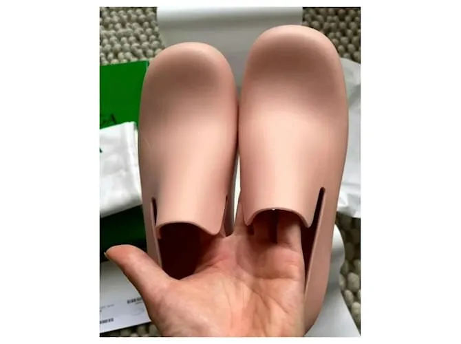 Sandalias de Goma BOTTEGA VENETA Chanclas Melocotón 