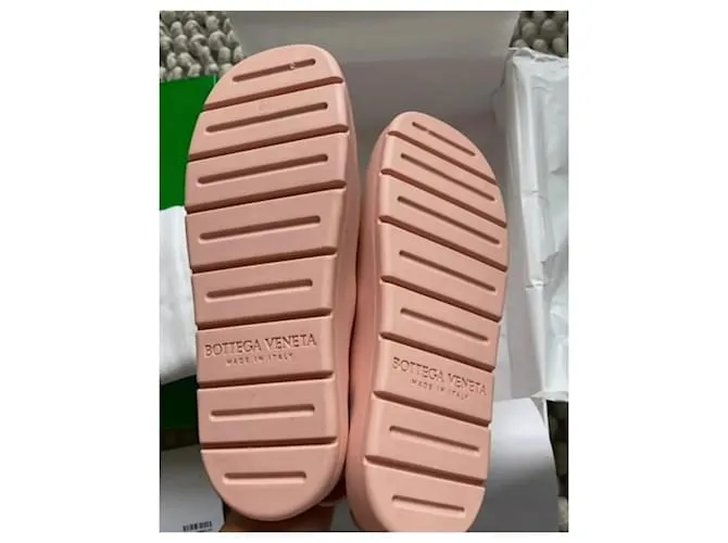 Sandalias de Goma BOTTEGA VENETA Chanclas Melocotón 