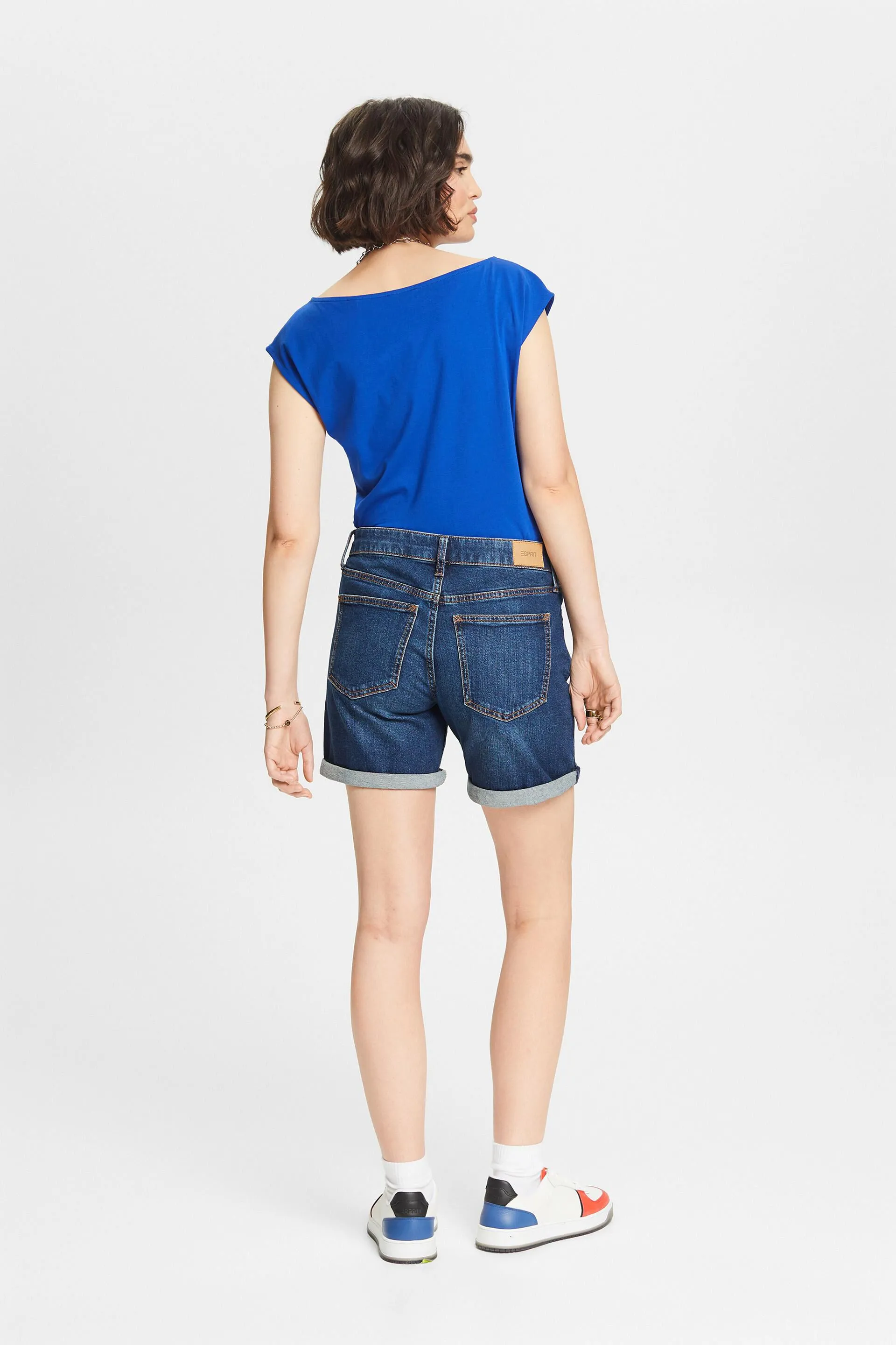Shorts vaqueros con tiro medio