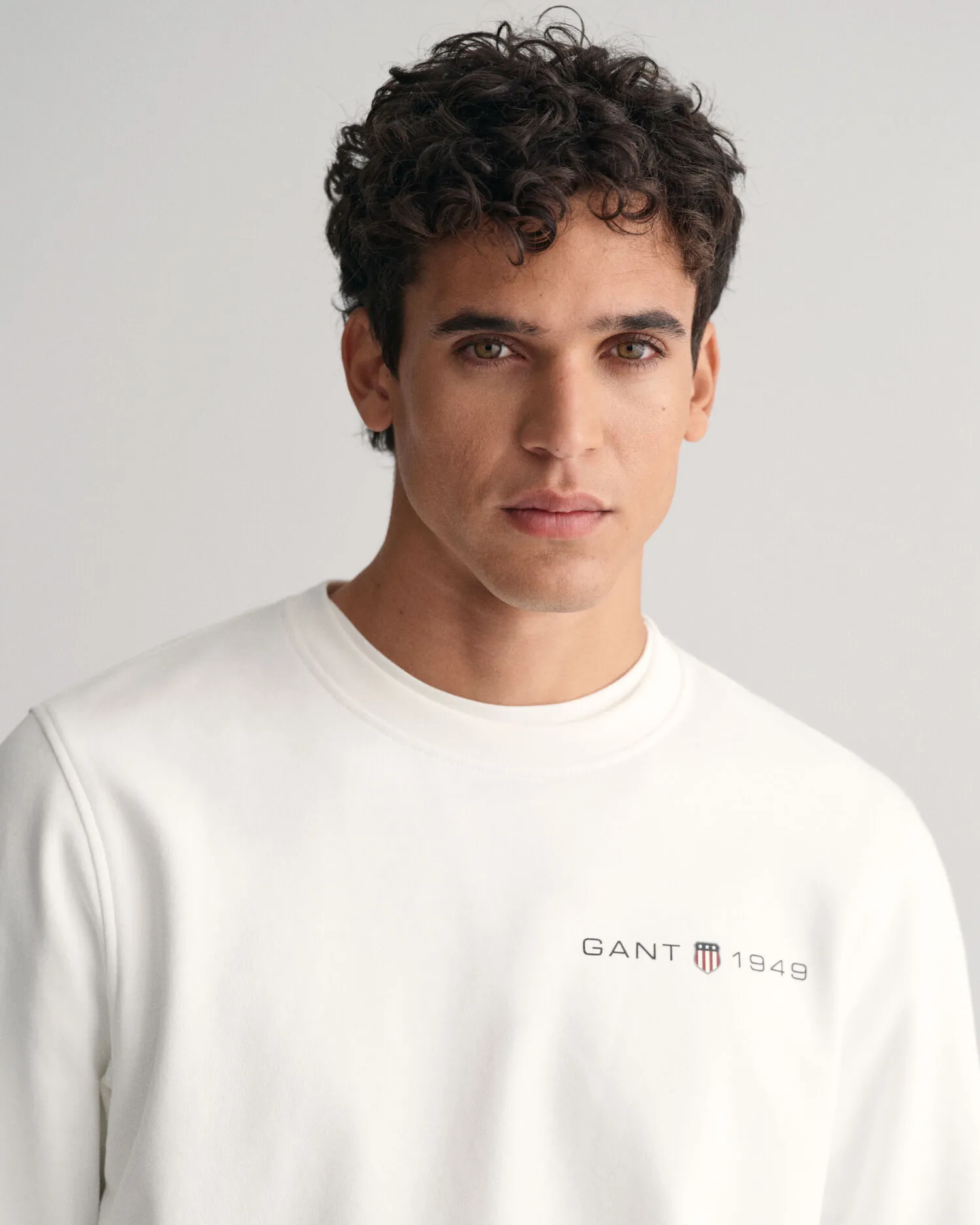 Sudadera de cuello redondo con estampado gráfico