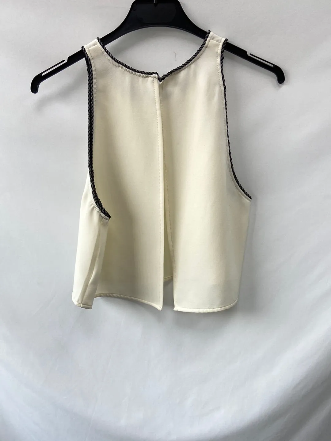 UMA.Top blanco espalda T.1(s)