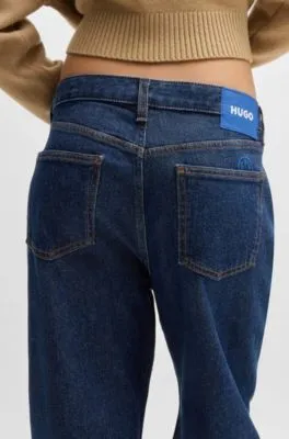 Vaqueros azules en cómodo denim elástico con acabado jaspeado