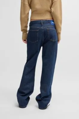 Vaqueros azules en cómodo denim elástico con acabado jaspeado
