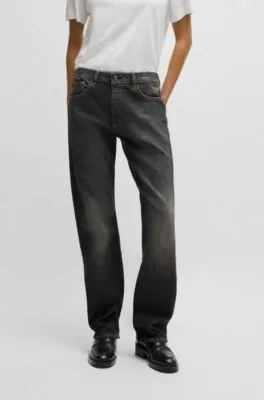 Vaqueros de corte recto en cómodo denim elástico negro desteñido