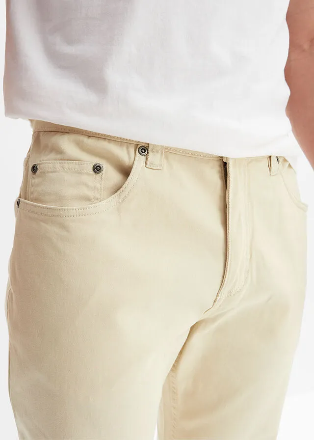 Vaqueros elásticos de corte clásico y tapered Beige