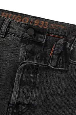 Vaqueros modern fit de denim negro con pernera ancha
