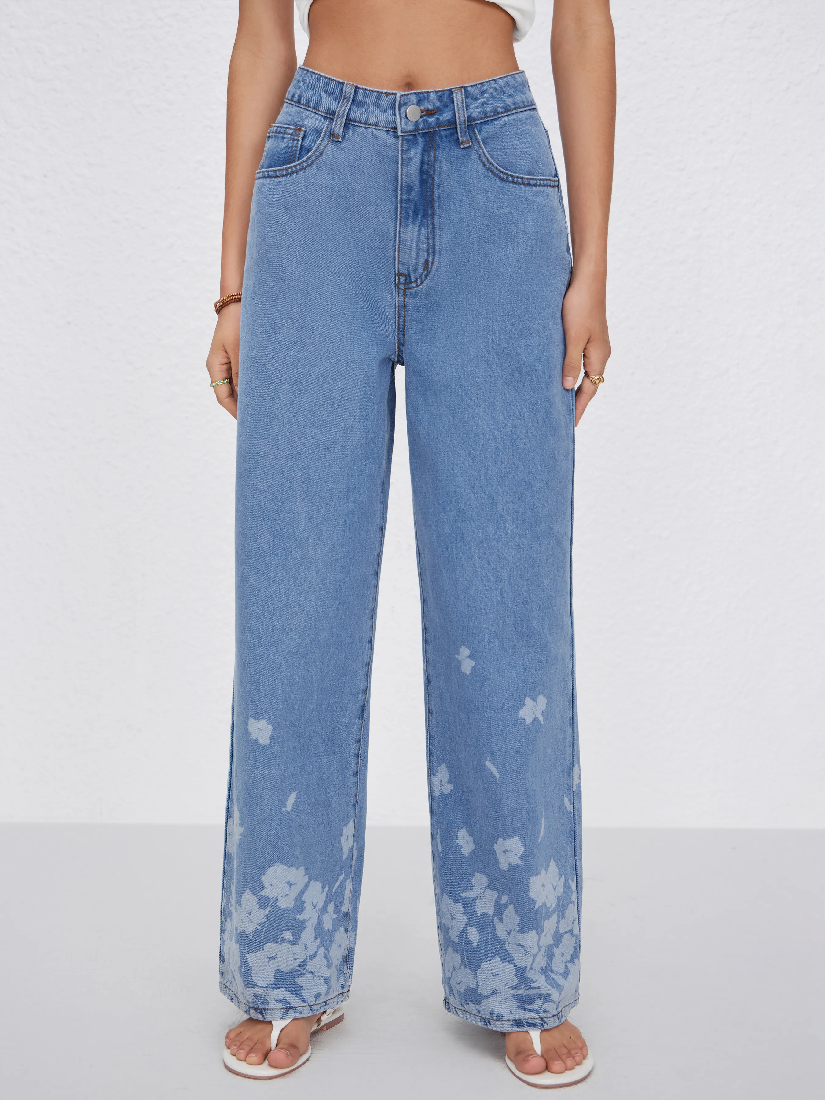  Vaqueros Rectos de Tiro Medio con Flores de Denim