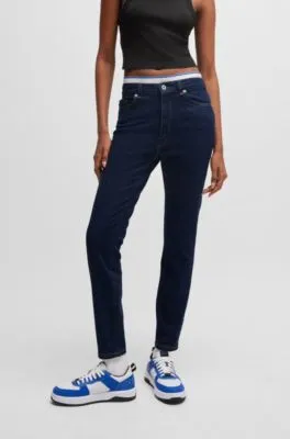 Vaqueros skinny fit en denim elástico azul oscuro