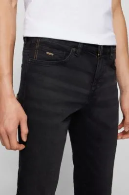 Vaqueros slim fit de tejido denim superelástico negro