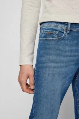 Vaqueros tapered fit de cómodo denim elástico azul