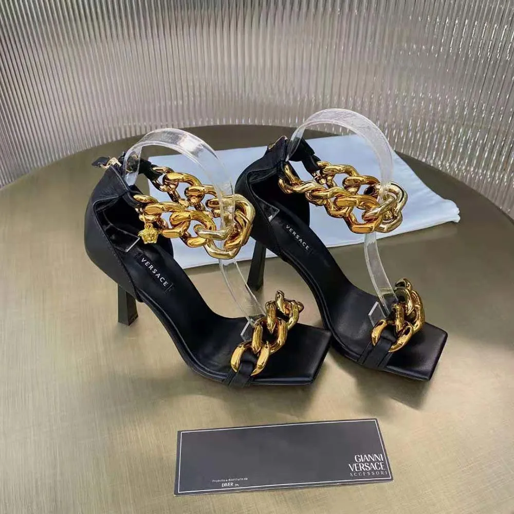 VERSACE SANDALIAS MEDUSA CHAIN DE NAPA CON TACóN DE 11CMNEGRO