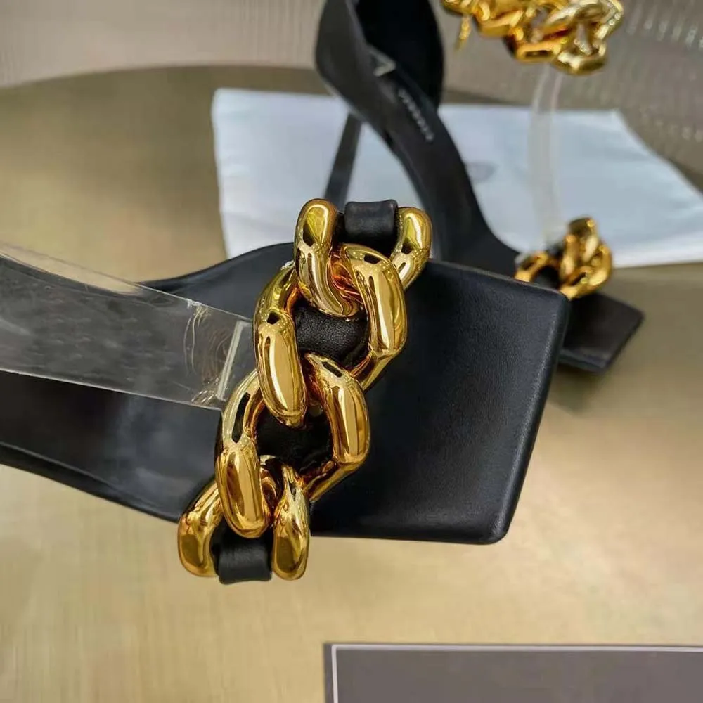 VERSACE SANDALIAS MEDUSA CHAIN DE NAPA CON TACóN DE 11CMNEGRO