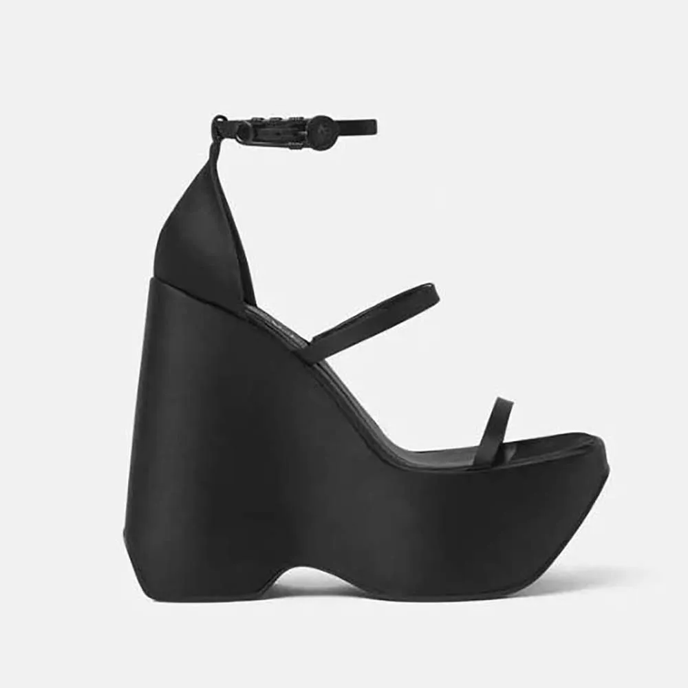 VERSACE SANDALIAS TRIPLATAFORMA MUJER CON TACóN 16CMNEGRO