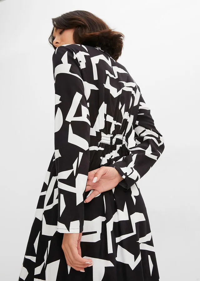 VESTIDO CAMISERO NEGROBLANCO CON ESTAMPADO GRáFICO