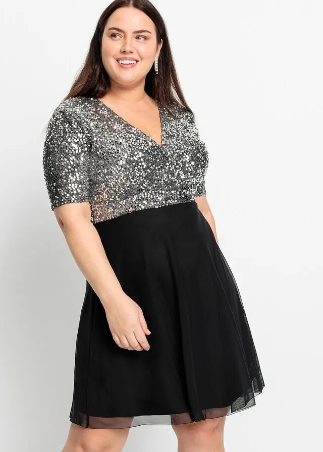 VESTIDO CON LENTEJUELAS PLATEADONEGRO
