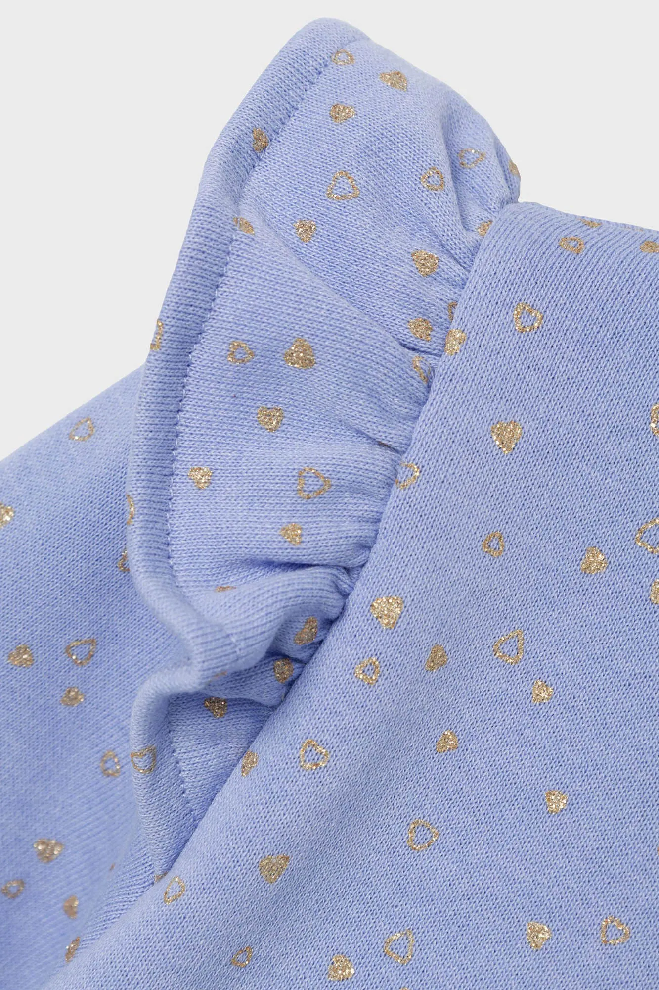 Vestido con topos dorados