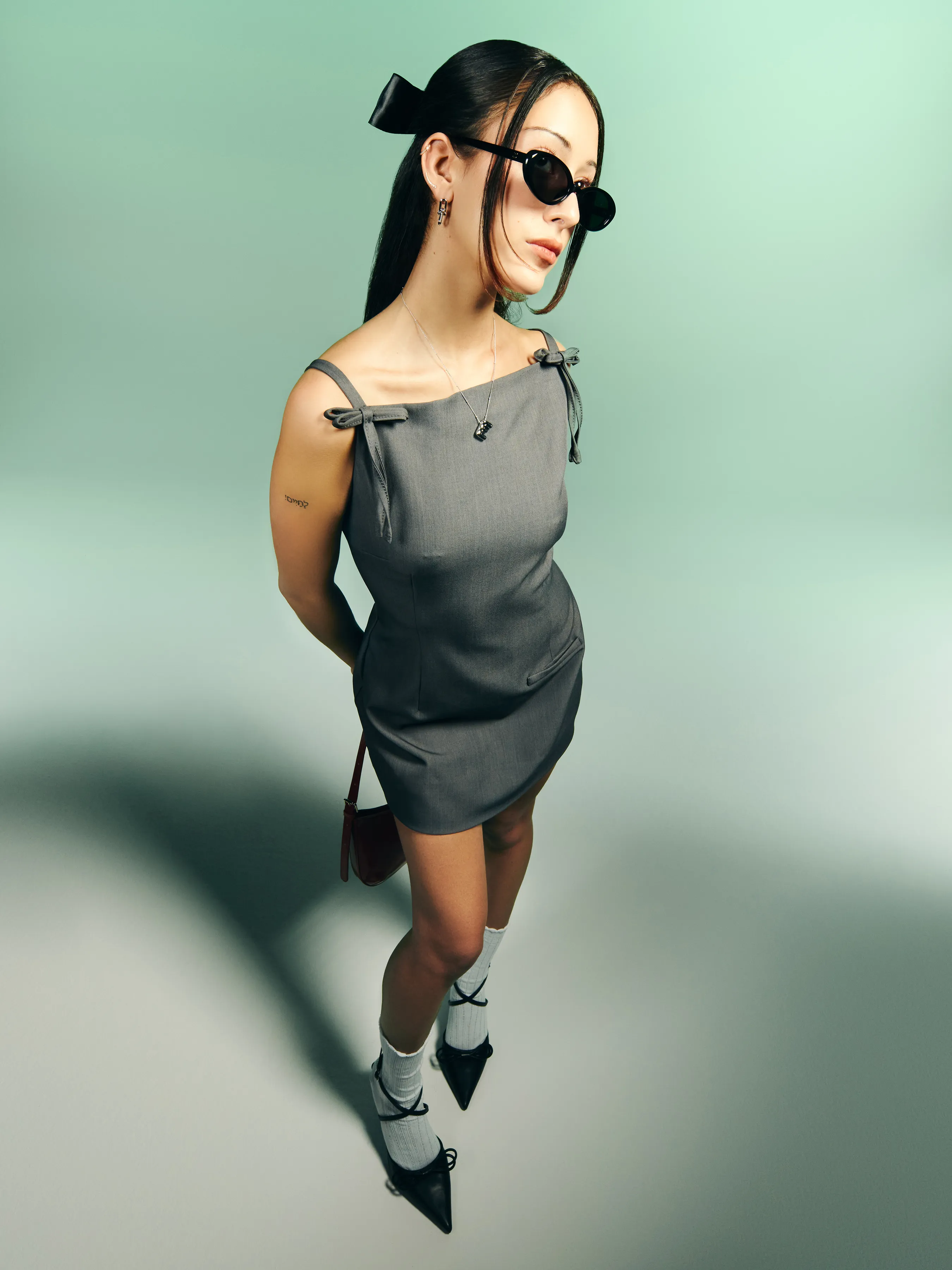 Vestido Mini con Cremallera y Lazo