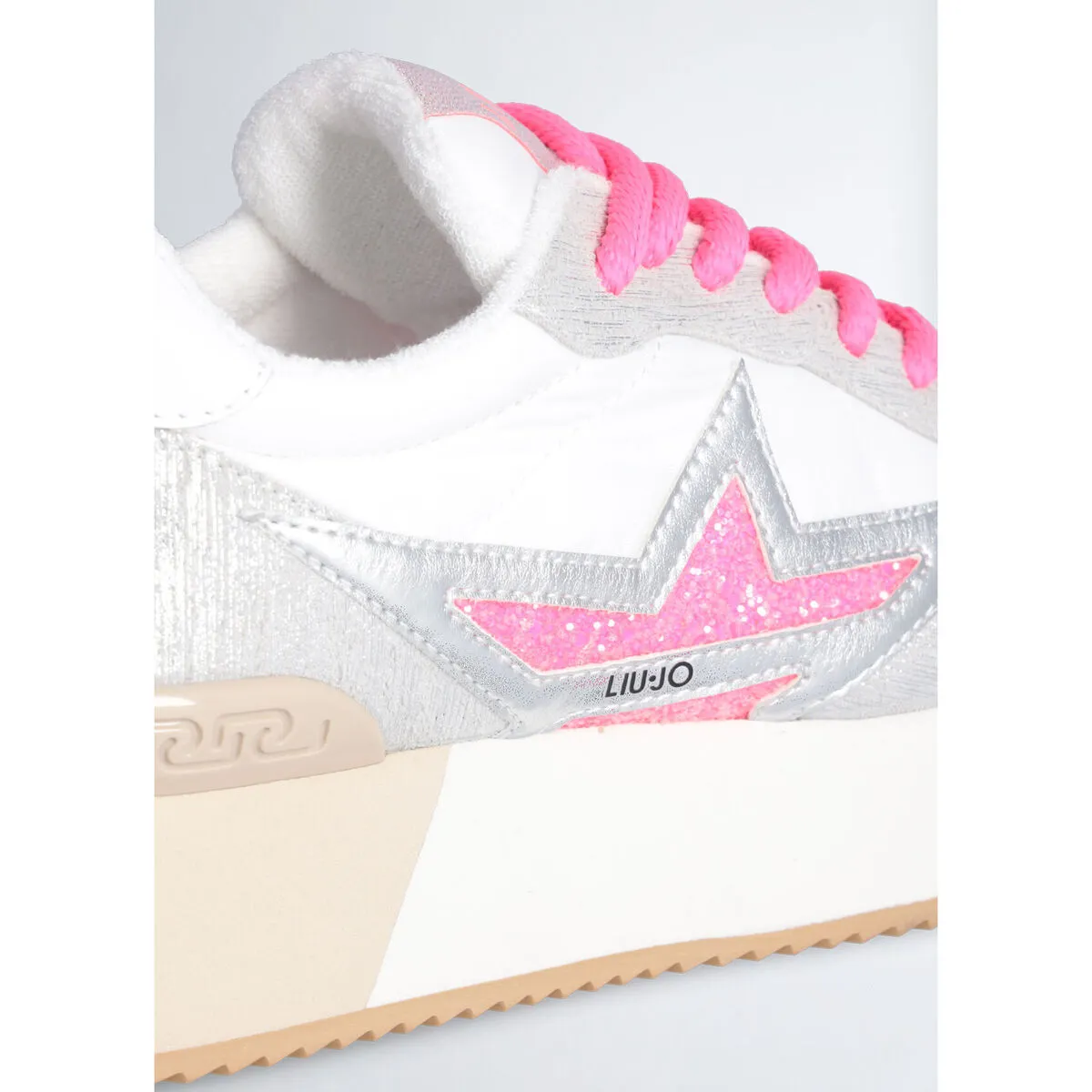 Zapatillas con plataforma y estrella brillante
